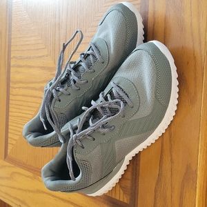 Athletic Works Men's Sneakers